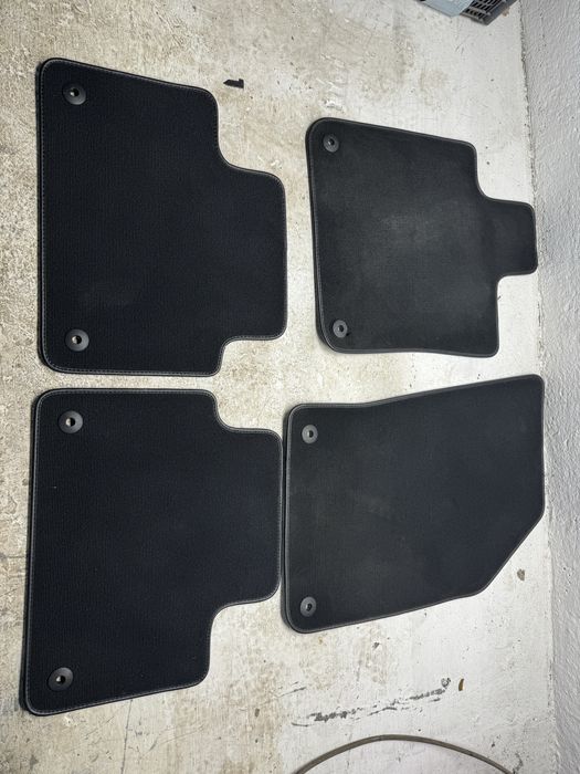 Oryginalne dywaniki welurowe volvo v60,s60 rocznik 2018 do 2024