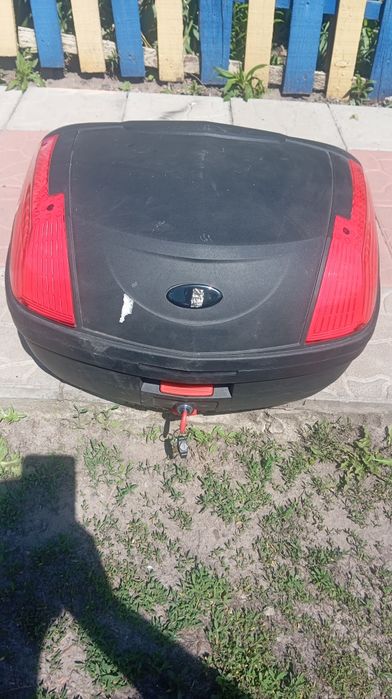 Продам кофр на квадроцикл,Або мотоцикл