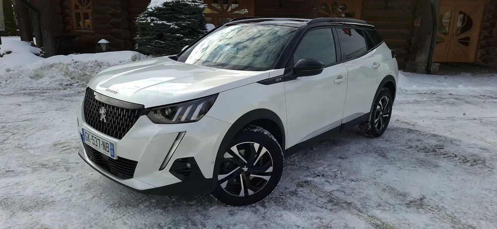 Peugeot 2008 GT Line Full LED Perła