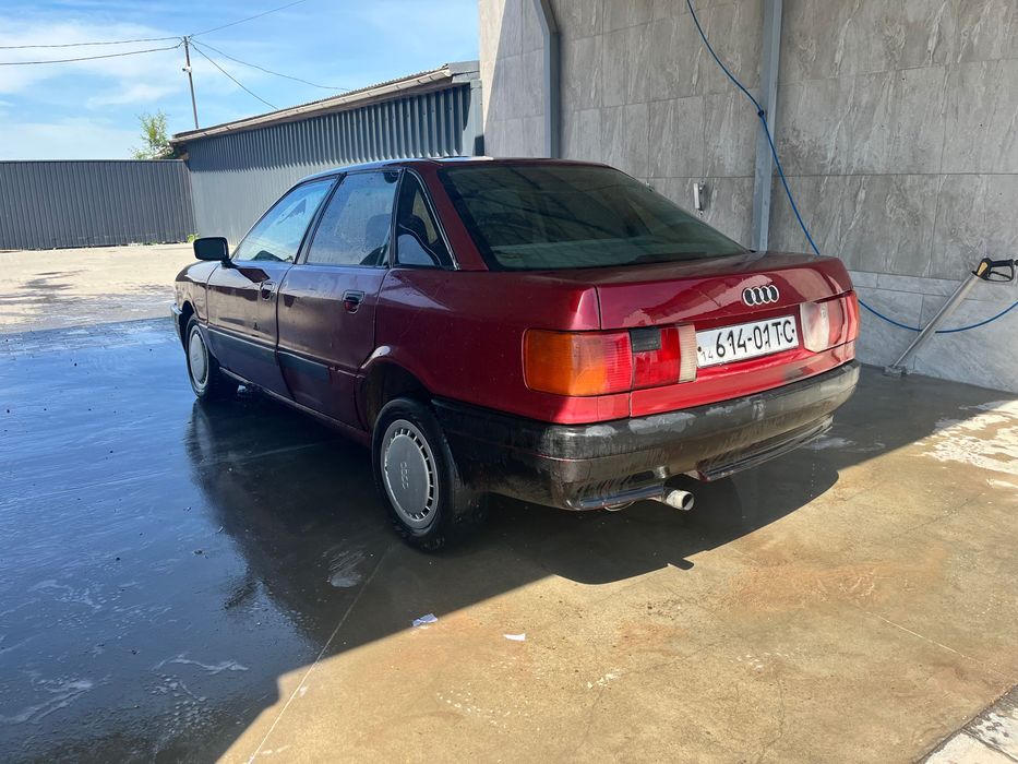 Audi 80. Обміняю.