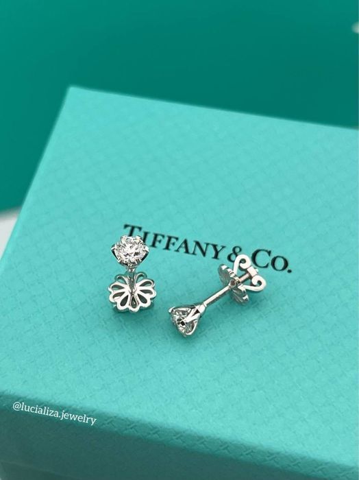 Серьги пусеты с бриллиантами 0,70 ct  В стиле Tiffany  золото