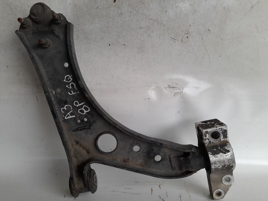 Braço de suspensão frente esquerdo AUDI A3 (8P1)