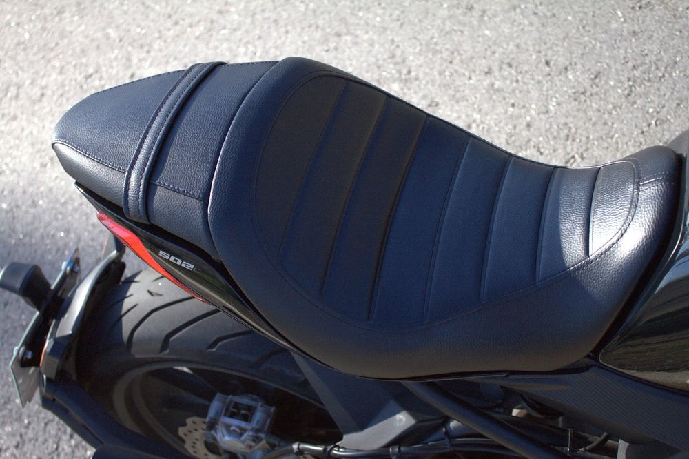 Benelli 502c - impecável, Mota de garage, baixos Km