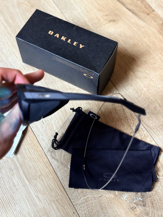 Oakley CLIFDEN okulary lodowcowe przeciwsłoneczne