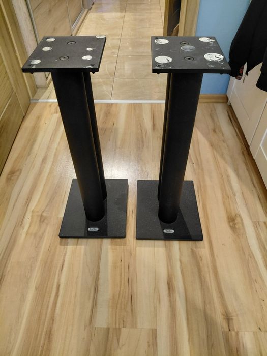 Standy WarMuz solidne