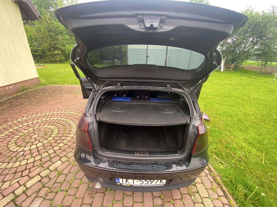 Bmw e87 samochód