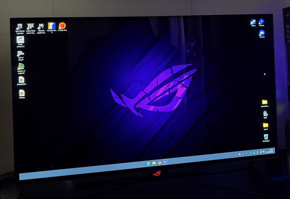 (Oportunidade) Monitor ASUS ROG Strix WOLED XG27AQDMGR (Garantia)
