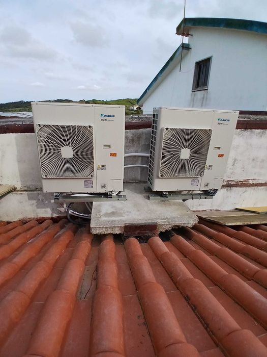 Instalação e Reparação de Ar Condicionado, Bombas de Calor e VMC