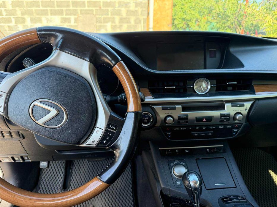 LEXUS ES 300H 2014 VIN JTHBW1GG5E2071303 фото оголошення 6 з 6