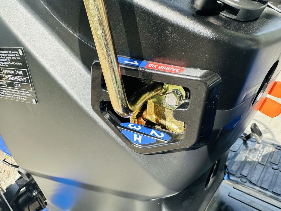 Мінітрактор KENTAVR 244M