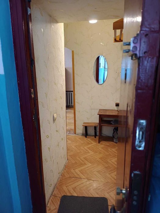 Без% продаж 1 -но кім Любоміра Гузара 19 комарова отрадний соломенскій