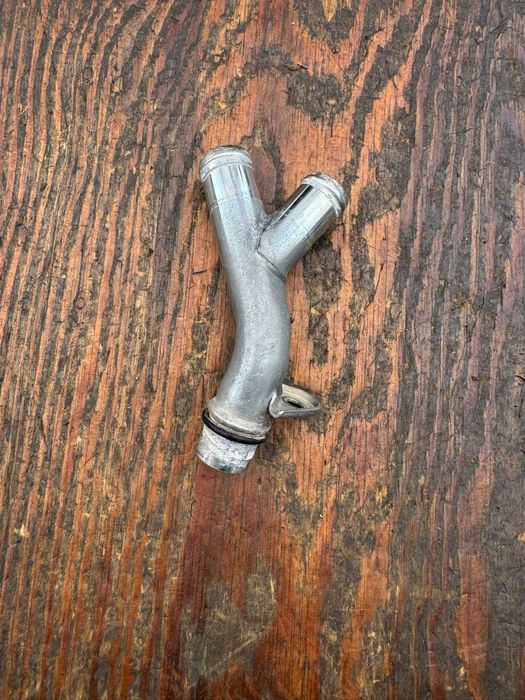 krociec wody silnika chlodnicy polkarteru yamaha yzf wrf 250 r 19-23