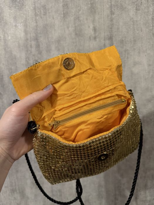 Коктельна сумоча з паєток золота