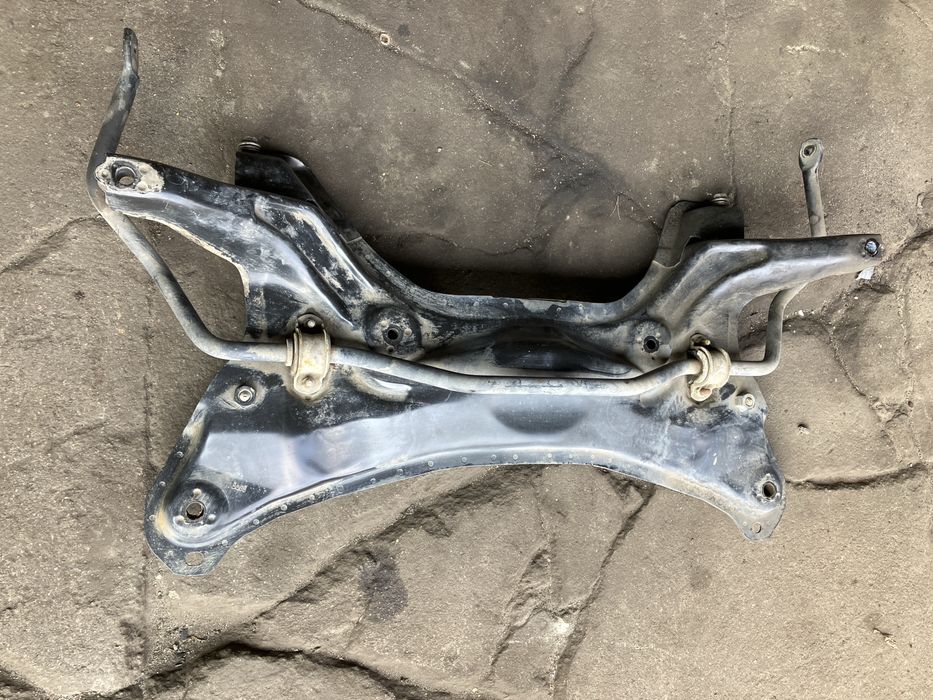 Fiat Panda - sanki wózek kołyska belka zawieszenia przód