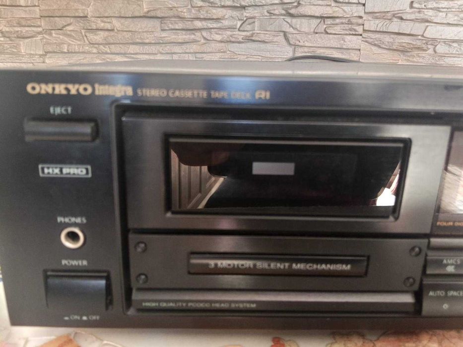 Magnetofon Dec Onkyo Integra