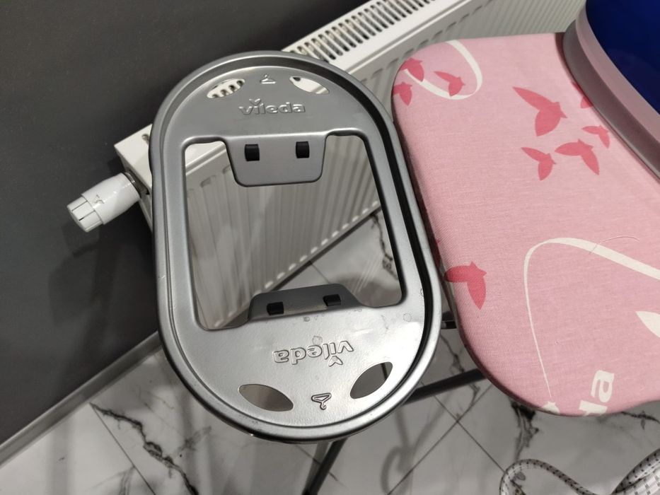 Sprzedam zelazko parowe z deska