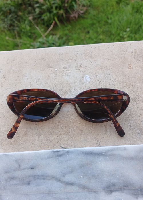 Óculos de sol da GUESS
