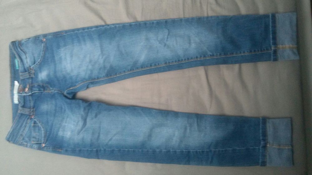 Dżinsy Bershka 32 super skinny