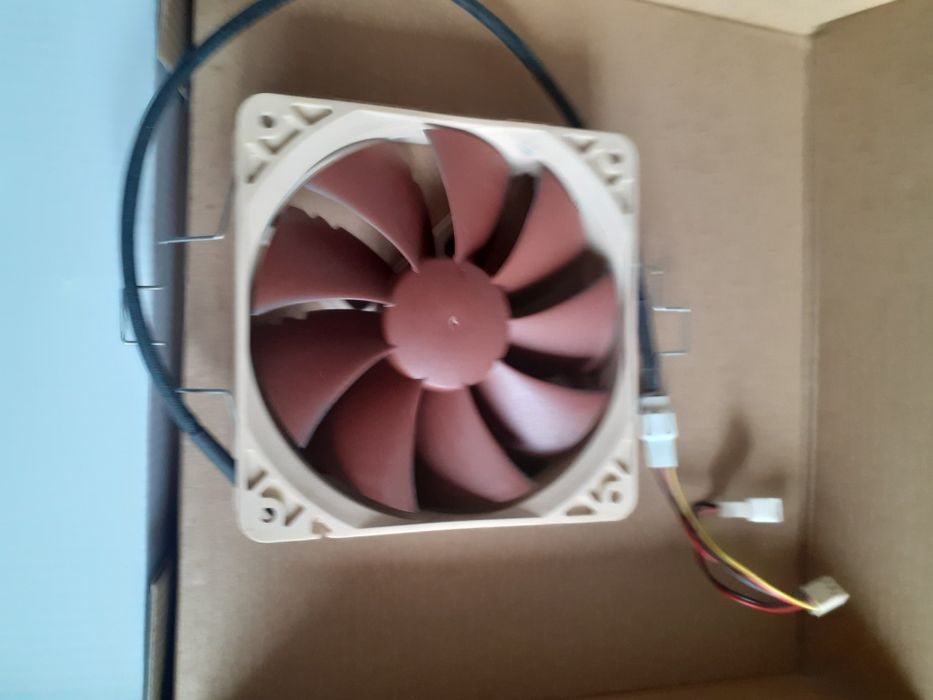 Продам Noctua D14