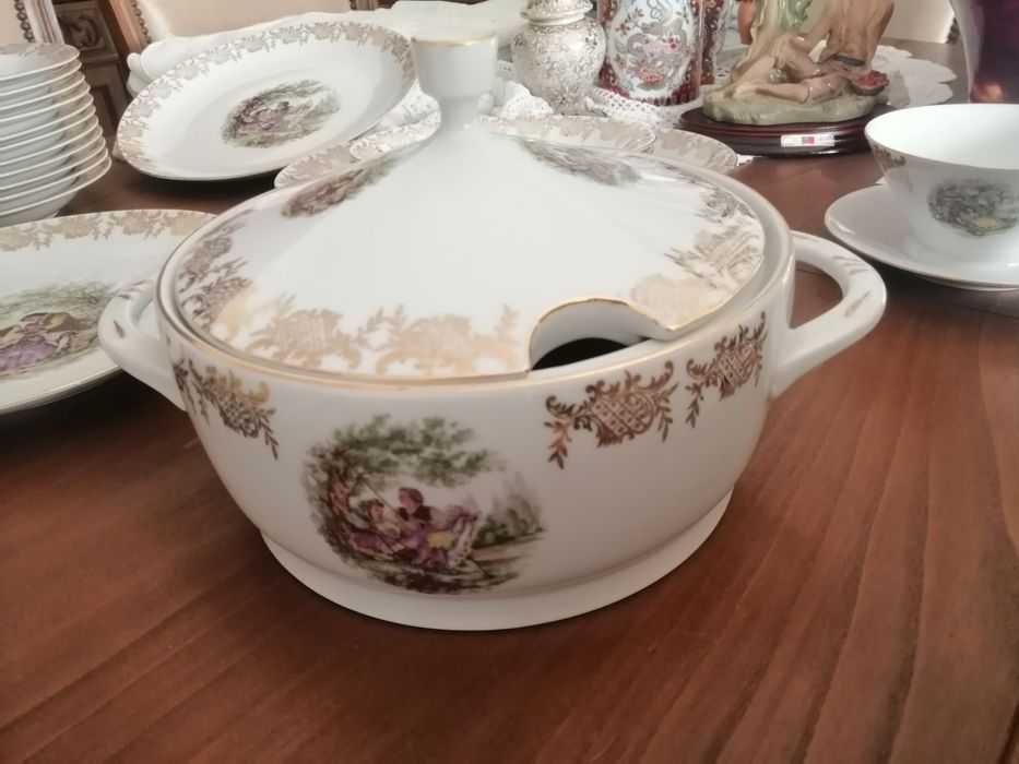 Serviço de jantar Germany  Bavaria, excelente coleção.