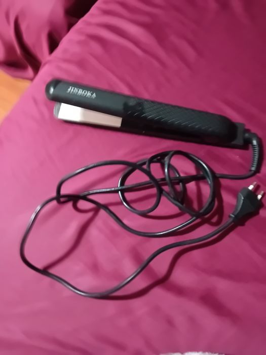 Prancha esticar cabelo usada