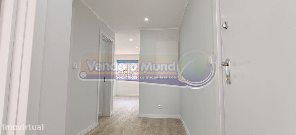 Apartamento T2 na Amadora (LXAMD038)