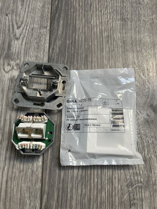 Gniazdko internetowe Rj45 Gira Podwojne zestaw ! Okazja !Tanio!