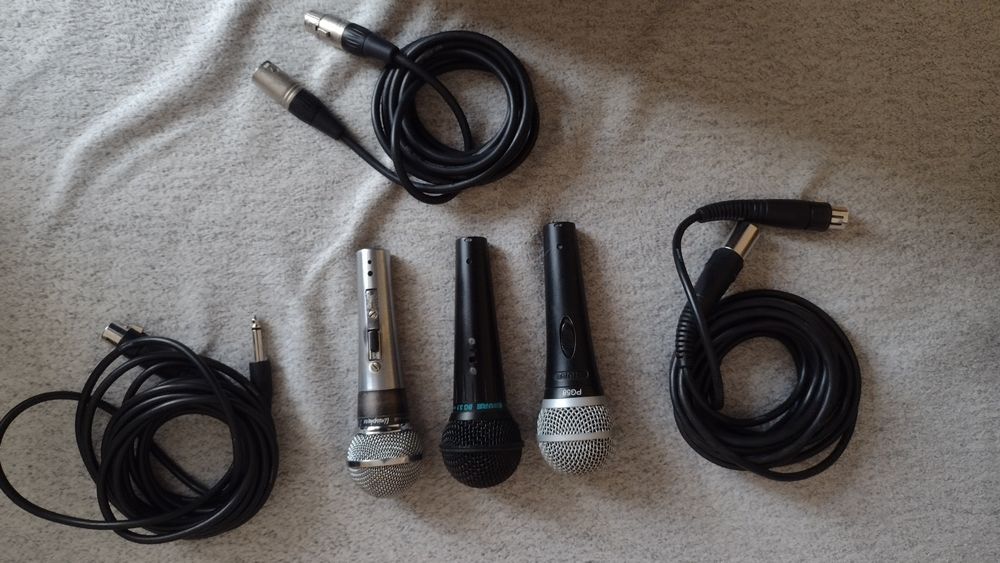 Mikrofony Shure  , siodełko dla gitarzysty,