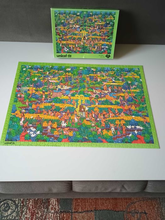 Puzzle 1000 elementów - postacie Białystok Centrum • OLX.pl