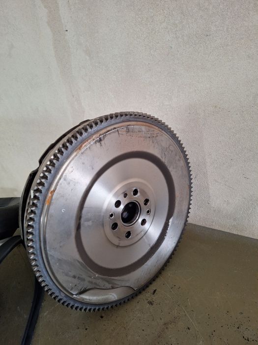 Sprzęgło koło dwumasowe Ford Focus MK3 1.0 Ecoboost