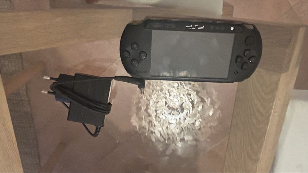 Psp street em excelente estado!!