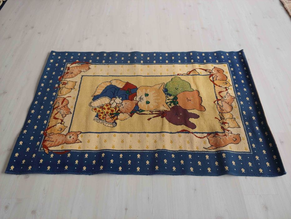 Tapete Gatos 162x113cm