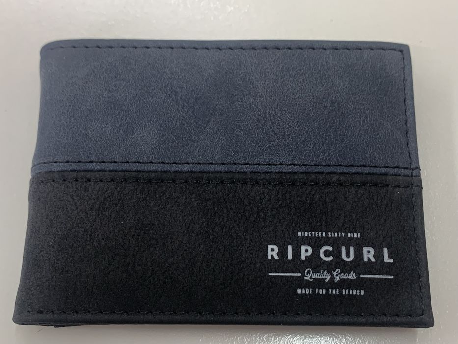 Carteira Rip Curl em pele *NOVA*