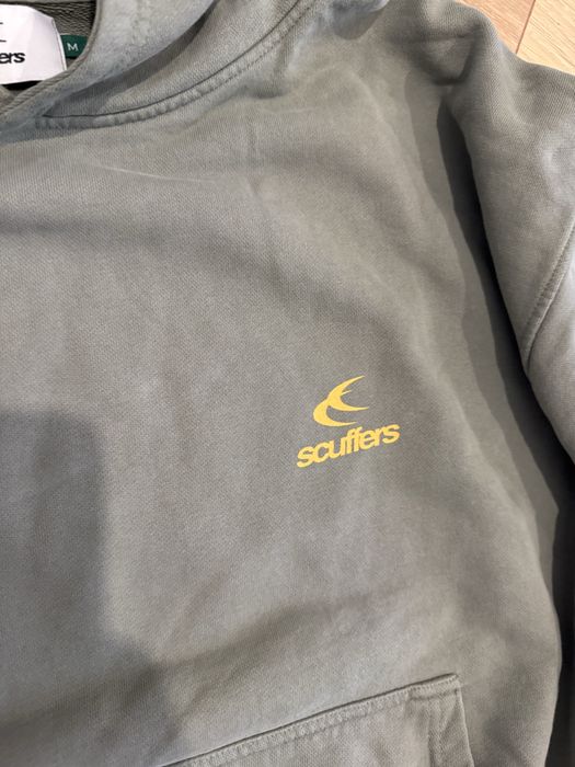 Sweat com capuz da marca scuffers
