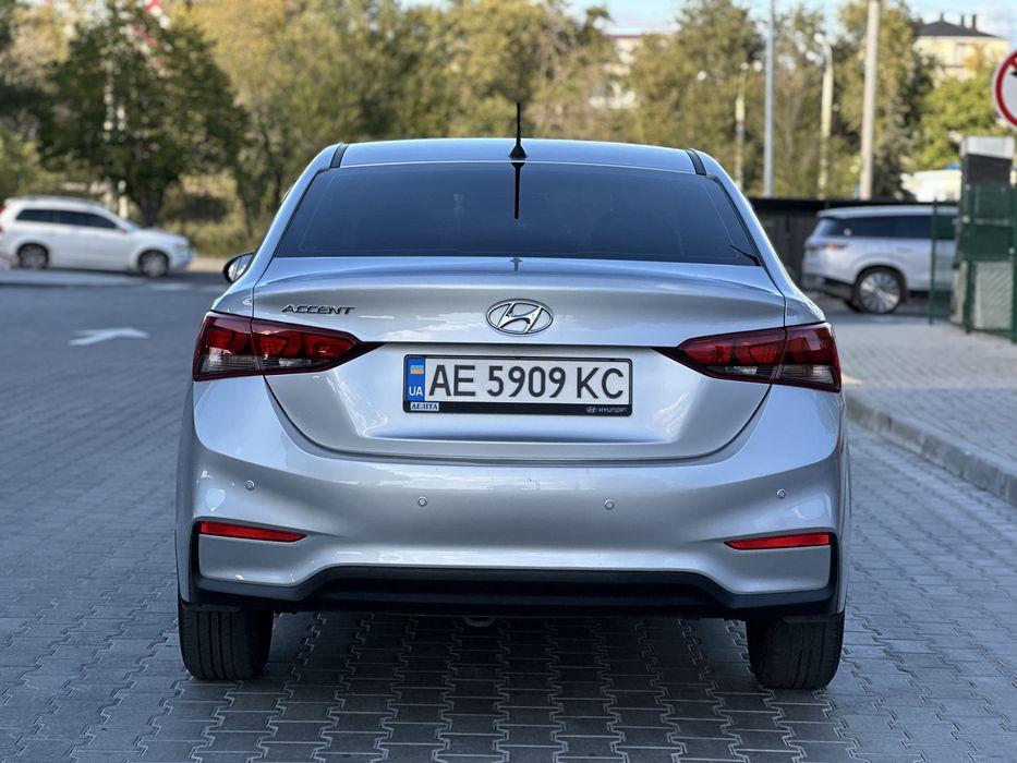 Продам Hyundai Accent 2018