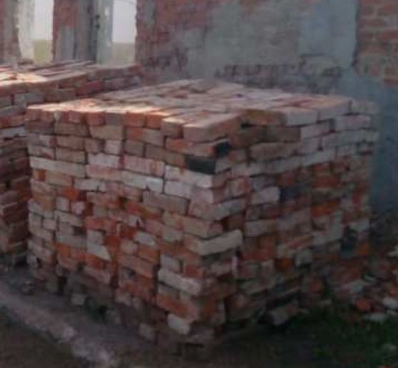Продажа красного кирпича красный.