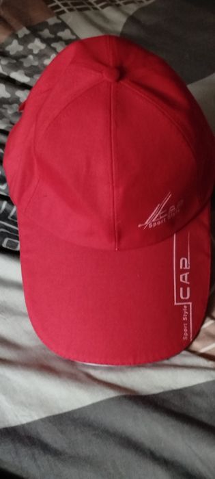 Nowe czapki z daszkiem fashion Sport