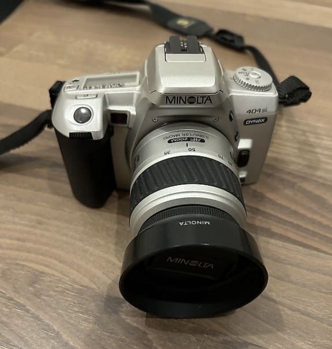 Фотоапарат MINOLTA