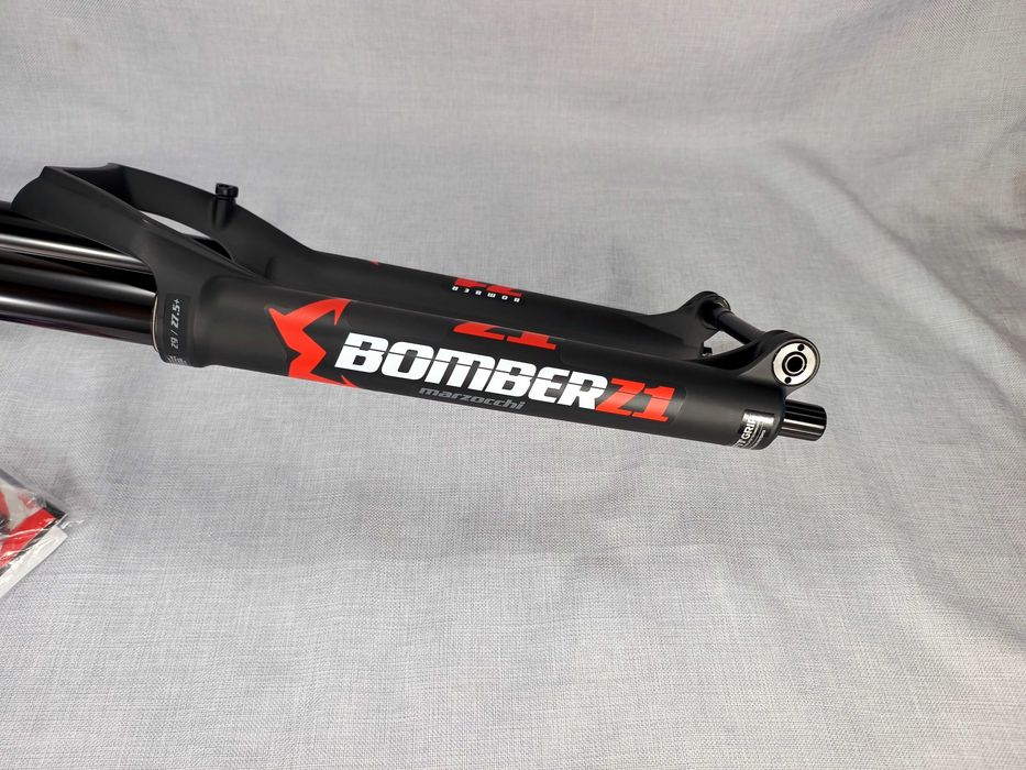 Marzocchi Bomber Z1 / Z2 ( FOX ): 15 000 грн. - Велозапчасти