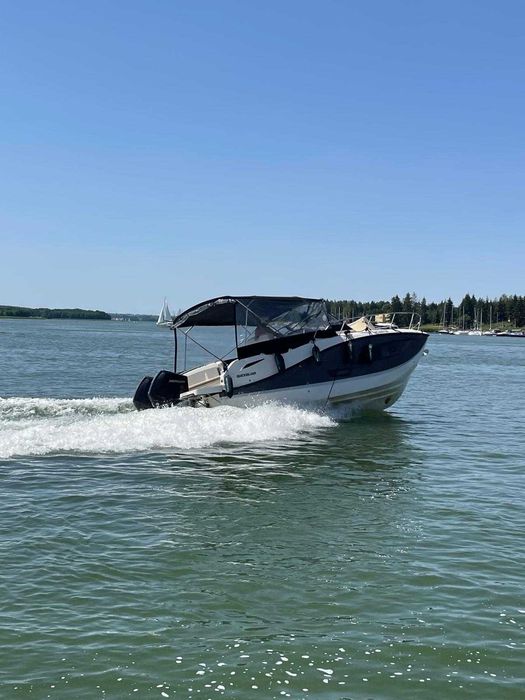 Motorówka Activ 875 Sundeck Quiksilver