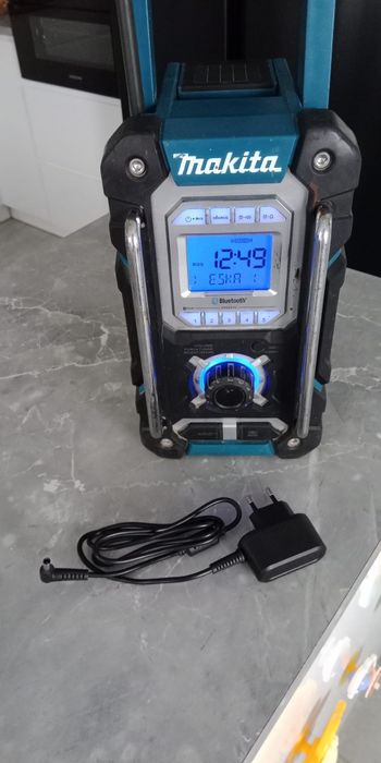 Radio budowlane Makita DMR108 z Bluetooth