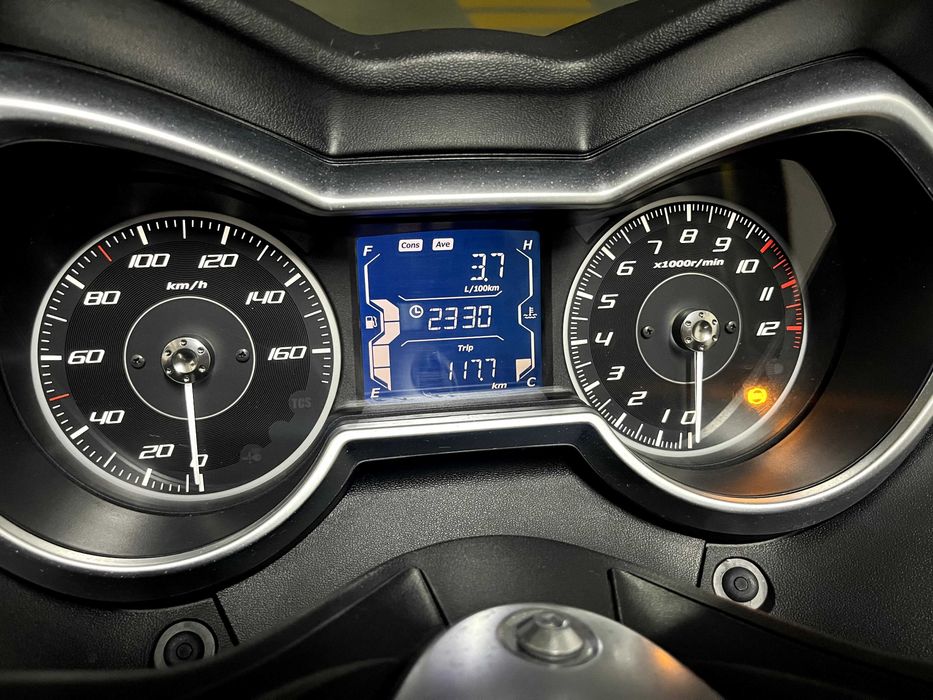 Yamanha XMAX 125 TECH MAX 14 CV