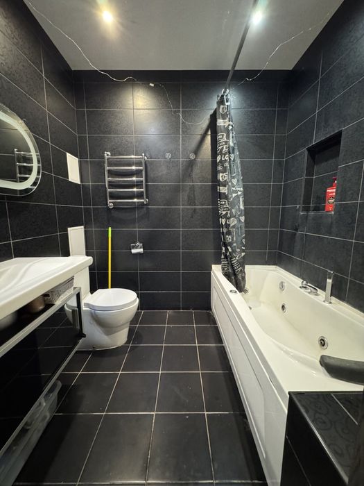 Продам квартиру ЖК Парковий