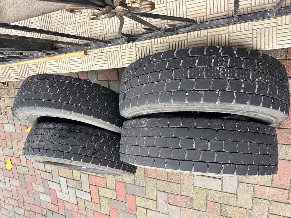 Продам резину 4шт 225/75/R 17.5