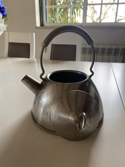 Chaleira metálica profissional