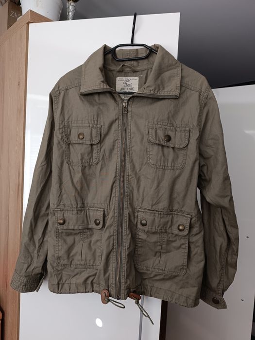 Lekka kurtka na jesień khaki