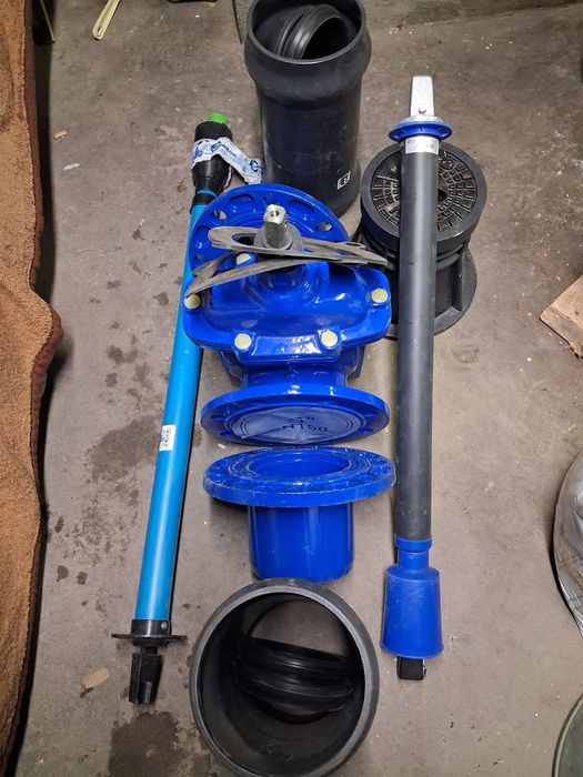 Zasuwa DN150 Miekkouszczelniona kołnierzowa F4