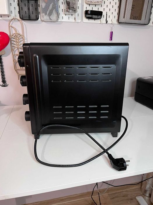 Piekarnik elektryczny wolnostojący