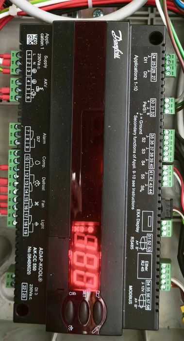 Controlador danfoss ak cc 550