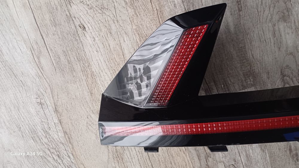 Blenda klapy lampa tył  hyundai tucson lV  22r